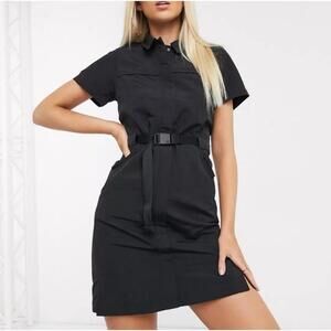 The North Face Class V Dress Women's Size S Black Short Sleeve Belted Outdoor